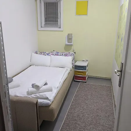 D Ibukic Apartamento Bihać