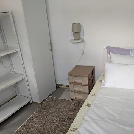 D Ibukic Apartamento Bihać